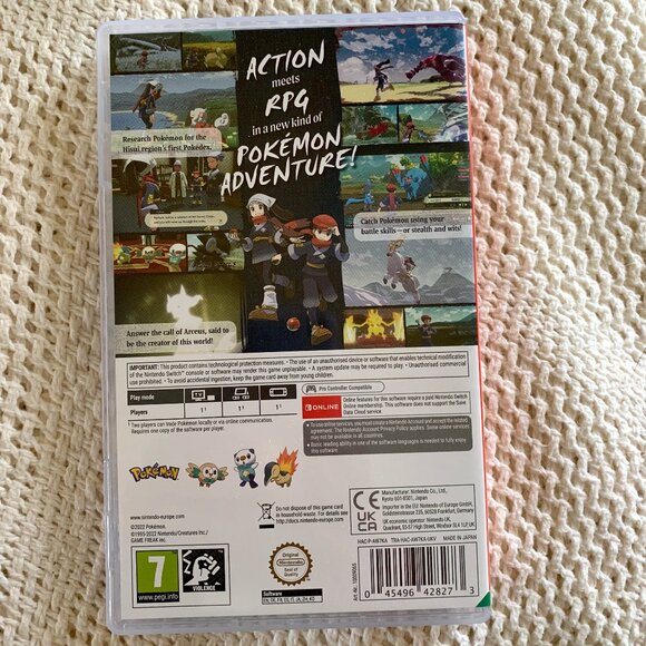 Pokemon Legends: Arceus Nintendo Switch Game - Picture 2 of 3